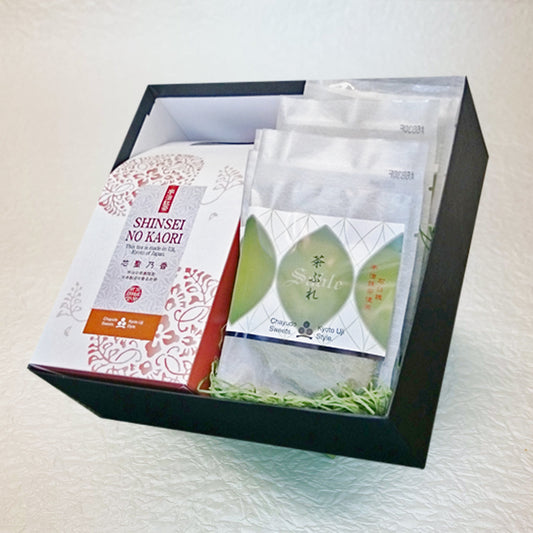 宇治和紅茶と抹茶サブレのセット