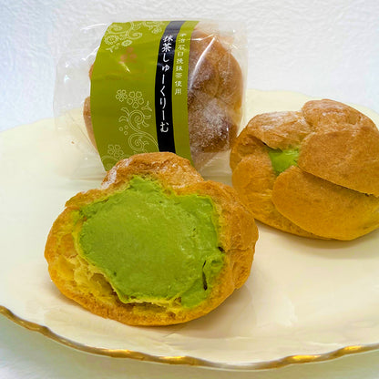 宇治抹茶シュークリーム