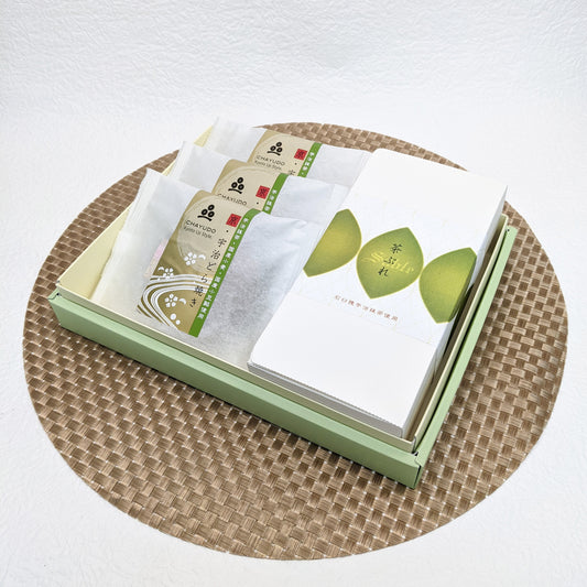 宇治茶菓子詰合せ（宇治どら焼きと茶ぶれ）